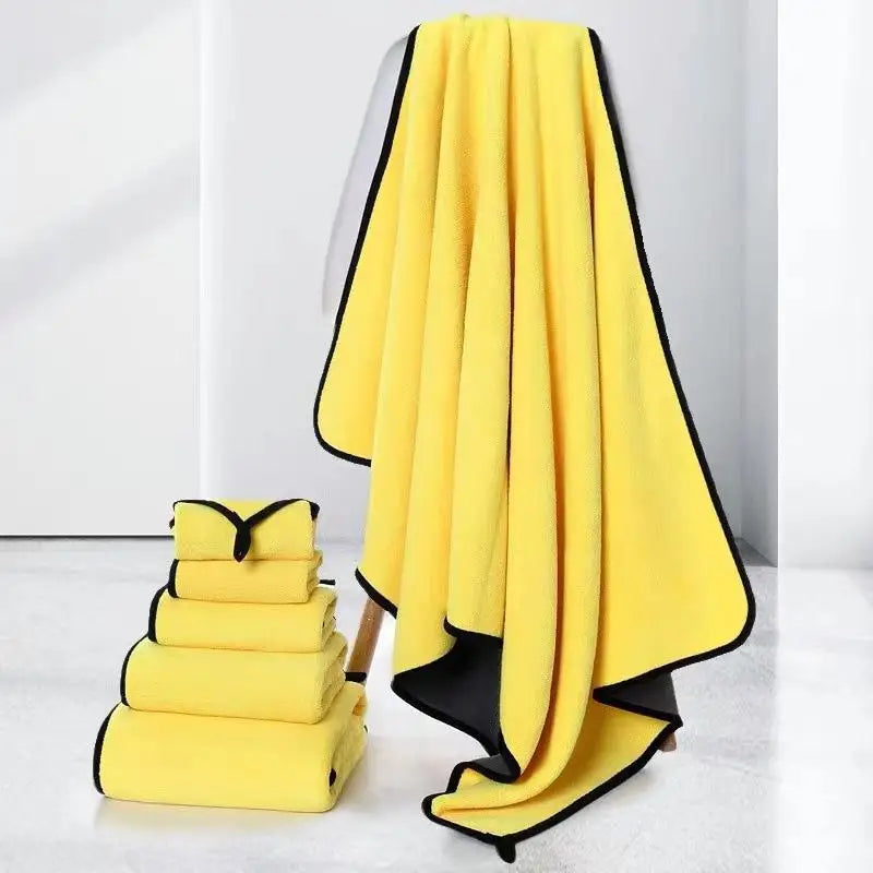 Travel Friendly Dog Absorbent Towel 1Pcs Lightweight Microfiber Quick Dry Pet Wipe for Outdoor Hiking Swimming Use